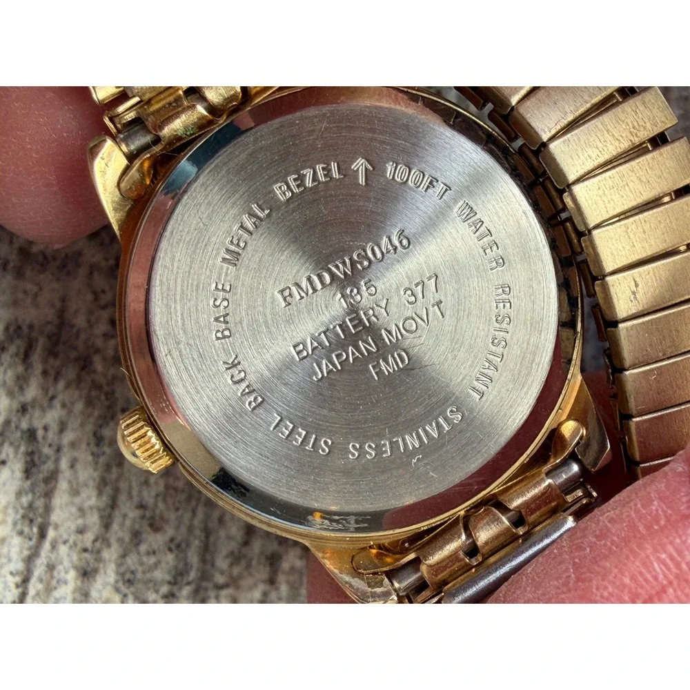 FMD Watch‎ Calendar Date Water Resistant Japan FMDWS046 Vintage Stainless Steel